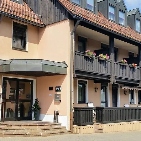 Gasthof Gruner Baum 3*