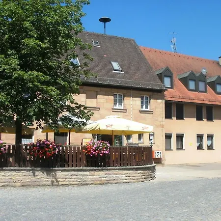 Gasthof Gruner Baum Cadolzburg